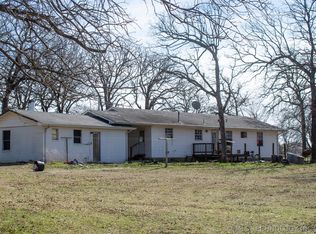 10174 N Sandridge Rd, Stigler, OK 74462