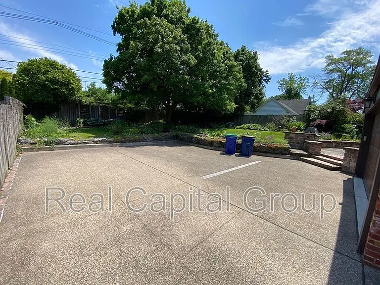 54 Washington Hwy — Photo 23