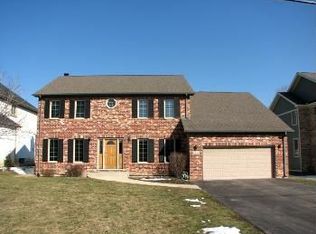 10S177 Oneill Dr, Burr Ridge, IL 60527