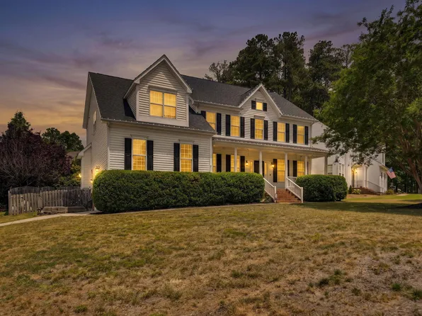 1258 Horsham Way, Apex, NC 27502