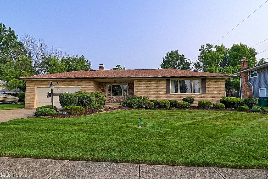 400 Calvin Dr, Seven Hills, OH 44131 Zillow