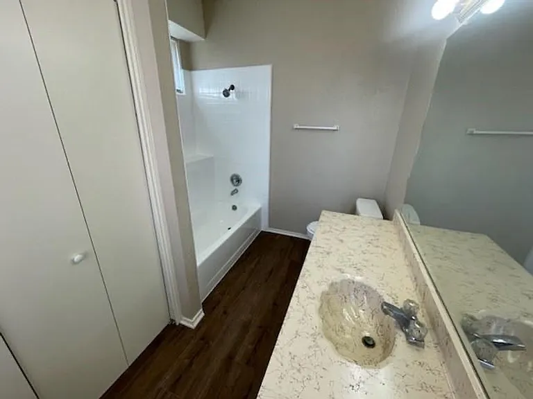 1232 Wheatfield Dr — Photo 13