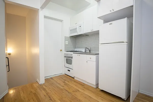 Rented by Corcoran | media 3