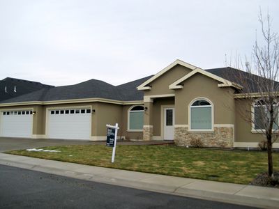 2111 S 76th Ave, Yakima, WA, 98903