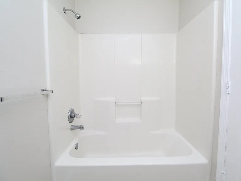 3740 Frontera Cir — Photo 13