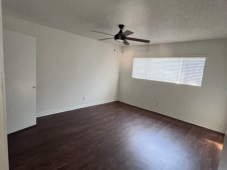 La Villa Descanso Apartments — Photo 14