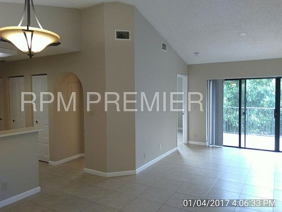 2nd image of 10135 W Sunrise Blvd APT 303