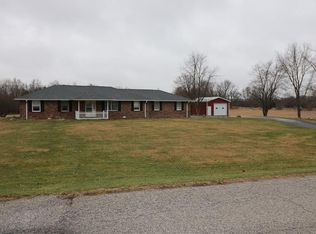 90 Cardinal Rd, Fillmore, IN 46128