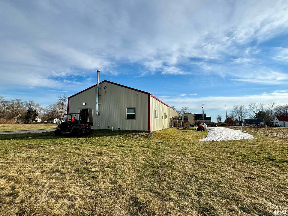 22082 E Brereton Rd, Canton, IL 61520 | Zillow