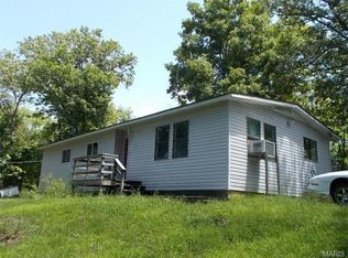 26 Oak Ridge Trl, Festus, MO 63028