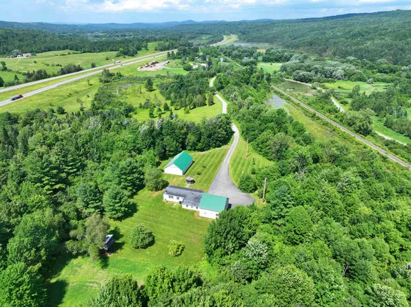 99 River Road, Irasburg, VT 05845