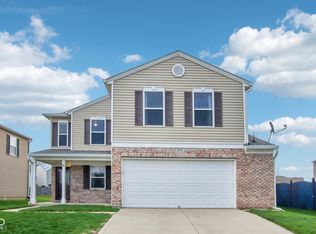 2045 Morning Light Ln, Greenwood, IN