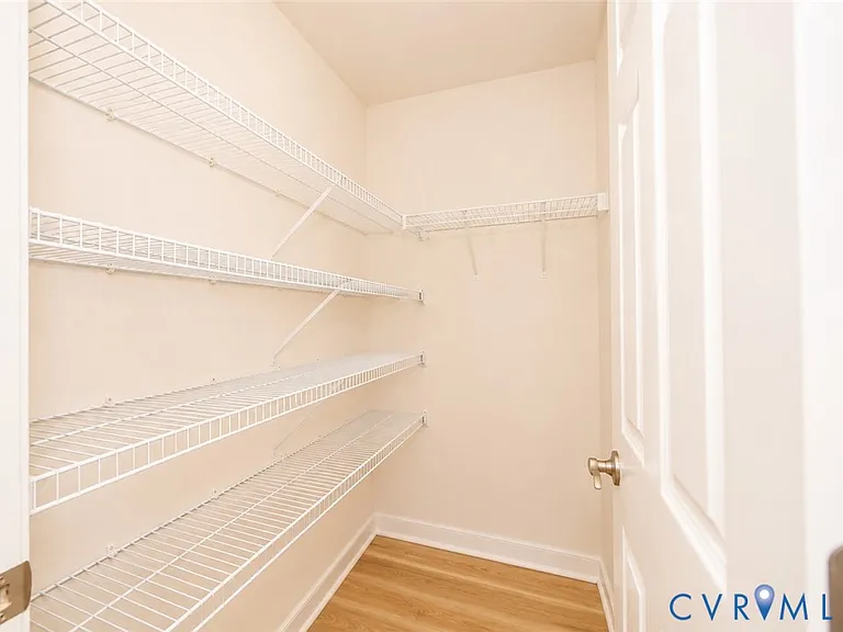 11320 Sadler Oaks Dr — Photo 54