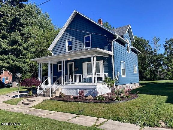 2nd image of 108 W Saint Clair St