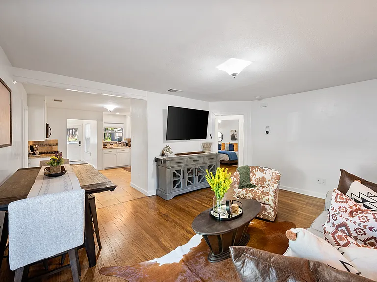 3728 Collinwood Ave — Photo 9