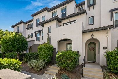 3rd image of 1625 Filaree Dr
