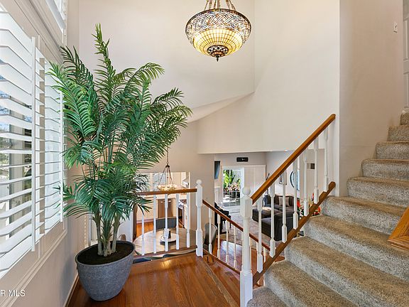 4th image of 31015 Lexington Way