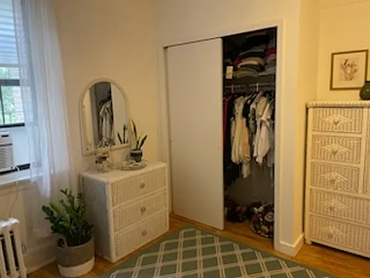 Rented by Manhattan Flats | media 12