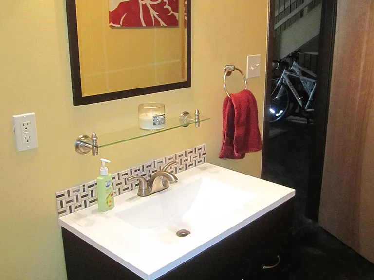 723 S Neil St #206 — Photo 14