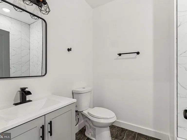 1028 W Dauphin St #3 — Photo 7