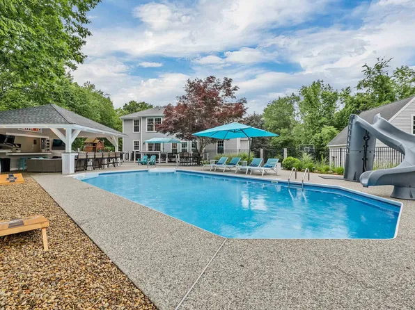 142 Flint Road, Candia, NH 03040