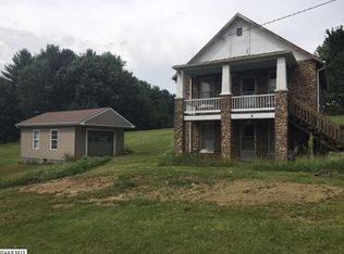 595 Parkersburg Tpke, Staunton, VA 24401