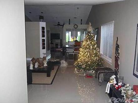 2nd image of 1595 Palermo Dr