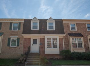 6414 Thornhill Ct, Springfield, VA 22150