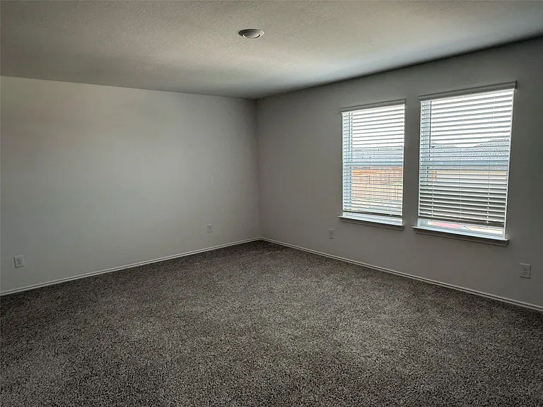 31226 Bentley Pines Dr — Photo 4
