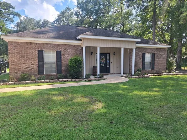 1017 Martha Alleyn Dr, Saraland, AL 36571