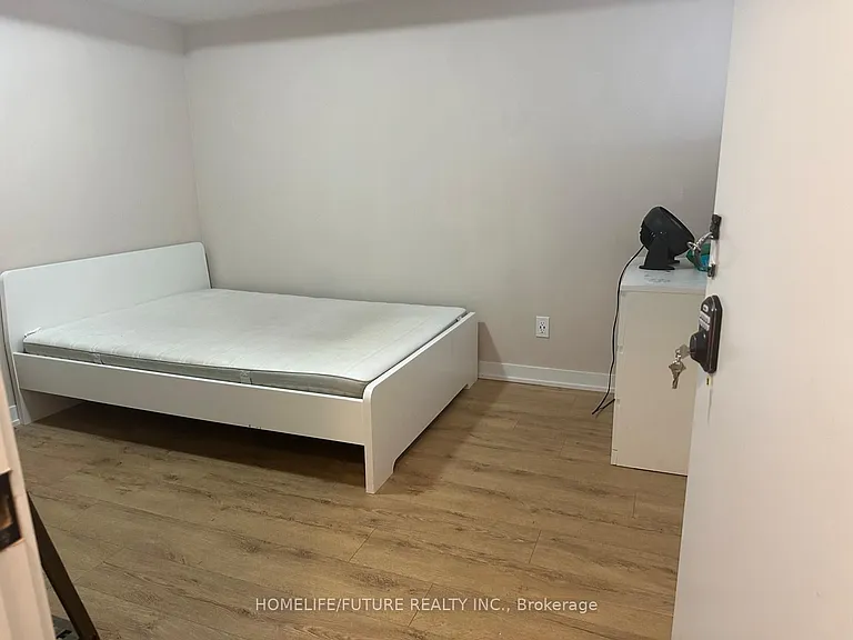 1760 Simcoe St N #65 — Photo 6