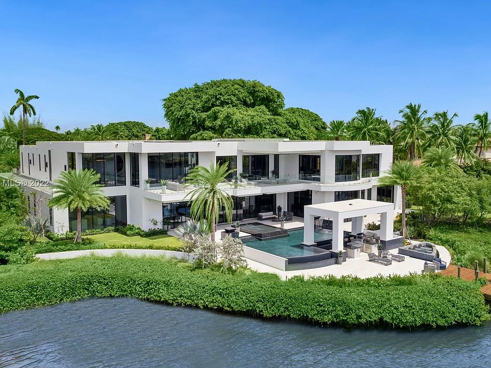 110 Churchill Way, Manalapan, FL 33462 MLS A11259593 Zillow