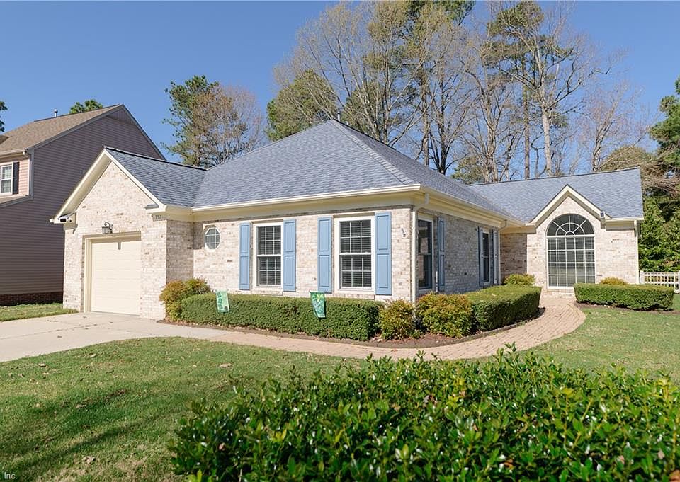 1st image of 957 Heathland Dr