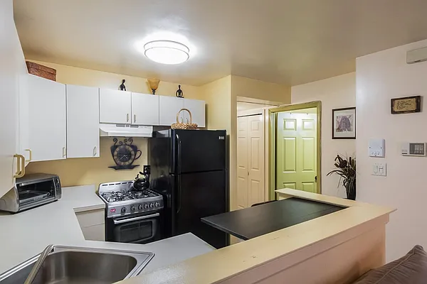 Sold by Keller Williams Realty Empire | media 11