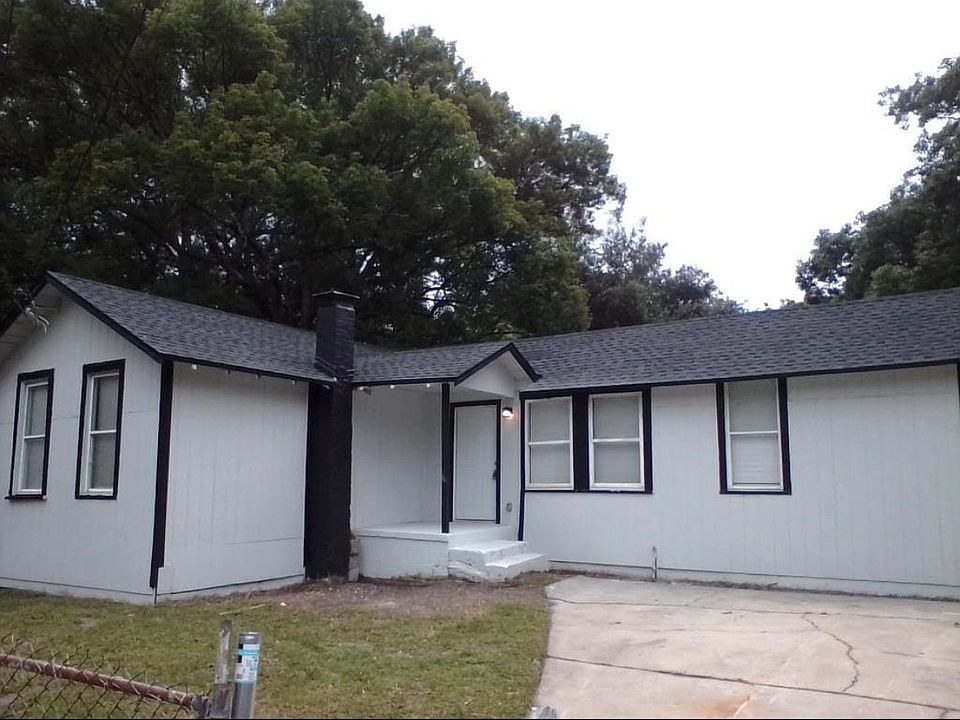 1st image of 5727 Carver Cir