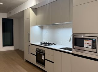 1720 Bayview Ave #529, Toronto, ON M4G 3C4