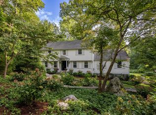 69 Mariomi Rd, New Canaan, CT 06840