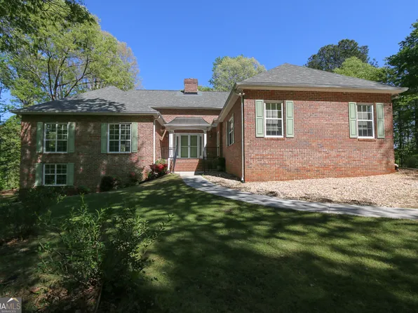 2522 Chimney Ridge Dr SW, Conyers, GA 30094