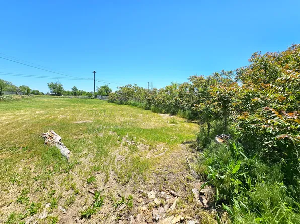 805 S Gray St, Pampa, TX 79065