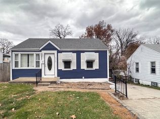 9929 Lackland Rd, Saint Louis, MO 63114