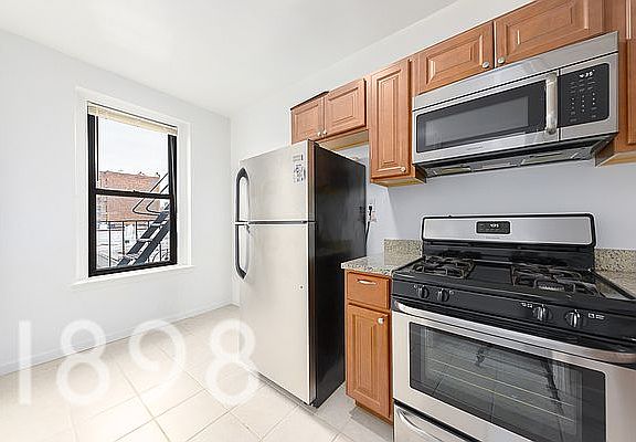 3rd image of 43-9 47th Ave #3F