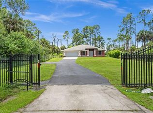 4450 12th Ave SE, Naples, FL 34117