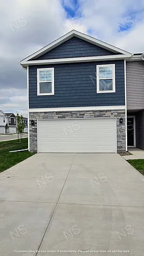 523 Kinley Dr Photo 1