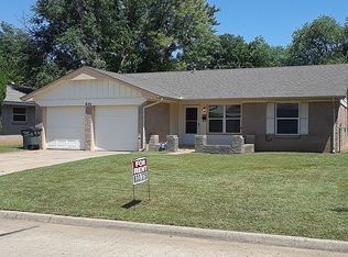 820 Englewood Rd, Del City, OK 73115