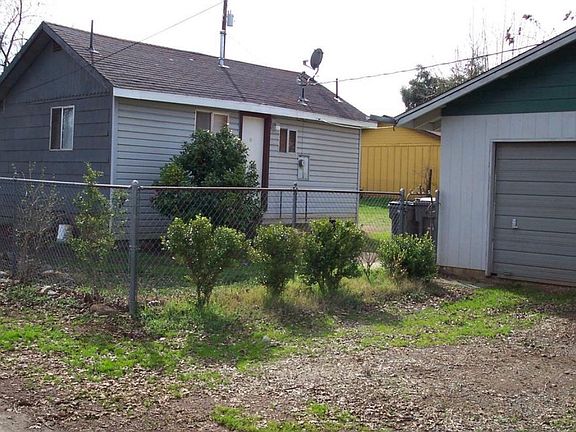 2nd image of 1842 San Gorgonio Ave
