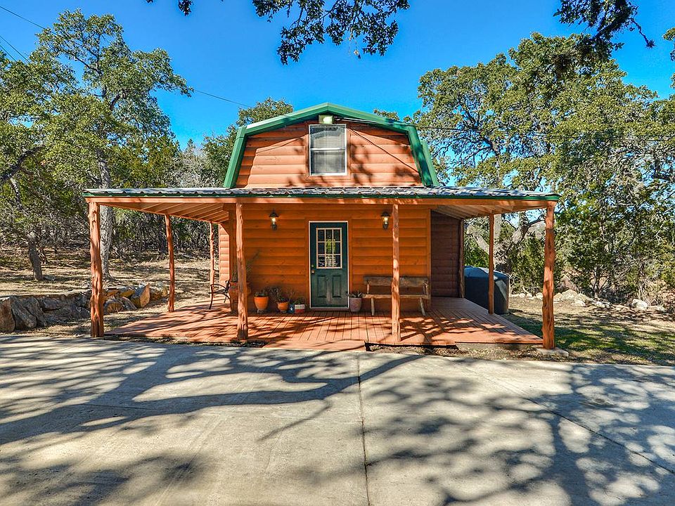 1st image of 1543 Park Dr