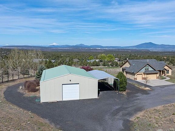 2nd image of 6561 SE Baker Ln