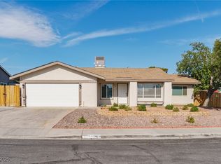 5551 Corral Cir, Las Vegas, NV 89119