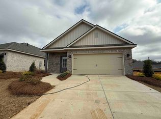 521 Vista Pointe Dr, Pearl, MS 39208