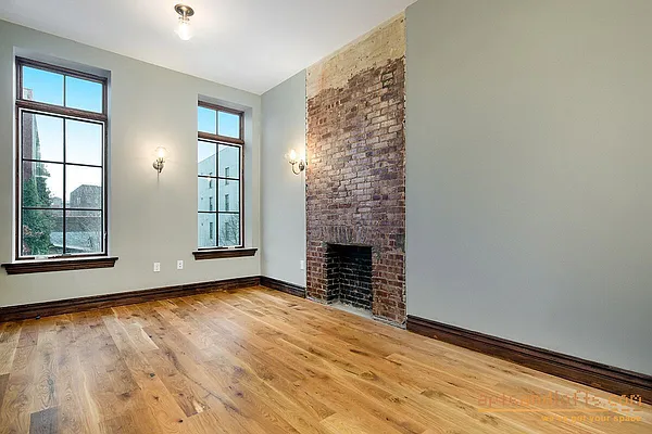 Rented by aptsandlofts.com | media 3